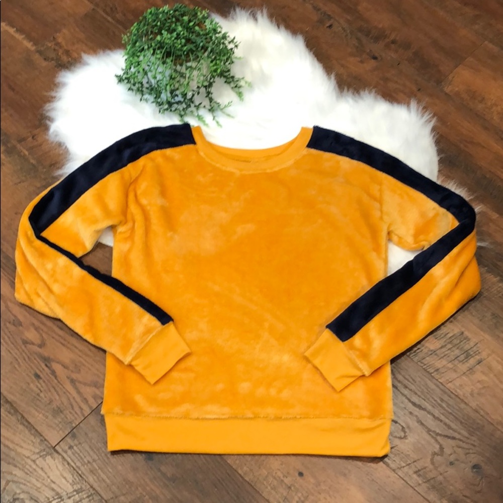 Cold Crush top